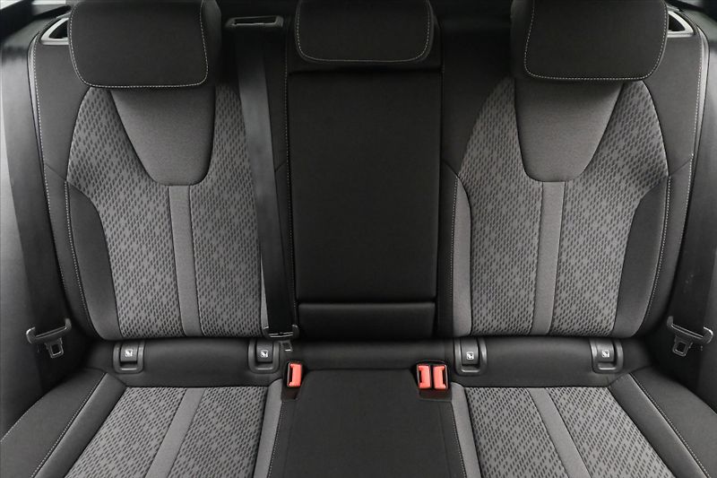 Škoda Octavia 1,4 TSI iV 110kW DSG Style SoH - fotka 28 z 32
