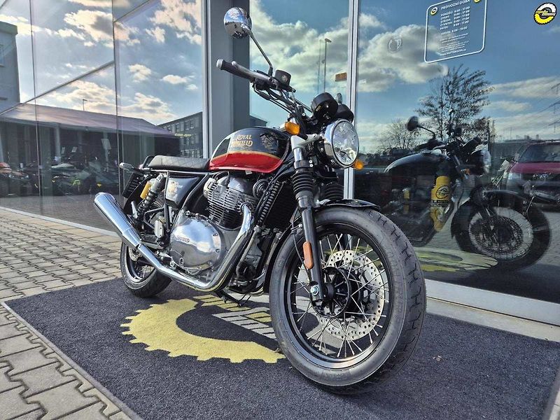 Royal Enfield Interceptor 650 (2026) - fotka 3 z 42