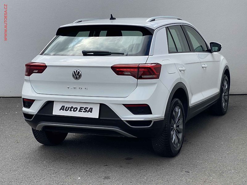 Volkswagen T-Roc (2020) 1.5 TSi, Highline, DSG, LED - fotka 4 z 18