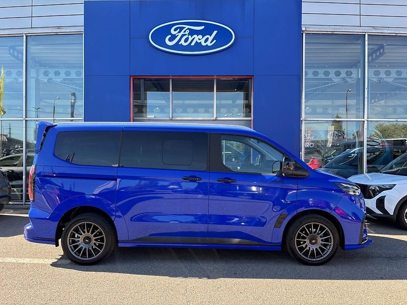 Ford Tourneo Custom (2026) MS-RT L1, Tourneo, 2.5 Duratec - fotka 2 z 39