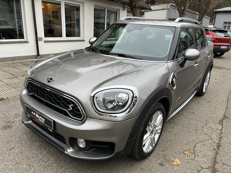 Mini Countryman (2019) COOPER SE ALL4 - fotka 5 z 37