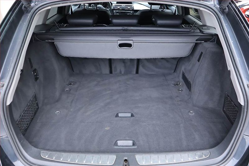 BMW Řada 3 (2015) 318 d, Automat, Serv.kniha - fotka 14 z 27