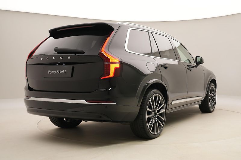 Volvo XC90 T8 AWD RECHARGE ULTRA BRIGHT - fotka 17 z 72