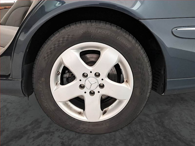 Mercedes-Benz Třídy E (2004) E 280 CDI , Automat, po STK - fotka 15 z 21