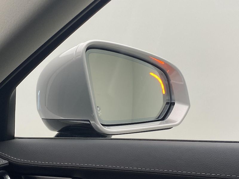 Volvo V90 T6 AWD RECHARGE BRIGHT PLUS - fotka 35 z 58