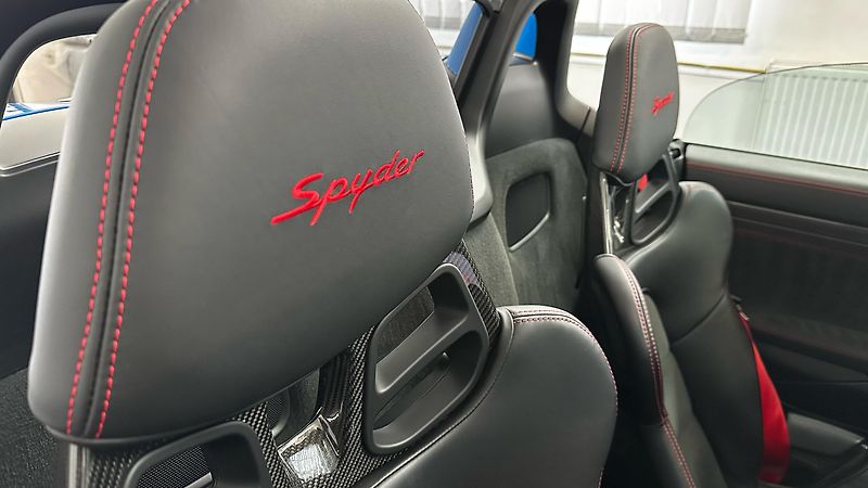 Porsche Boxster 718 SPYDER / ZÁRUKA - fotka 40 z 58