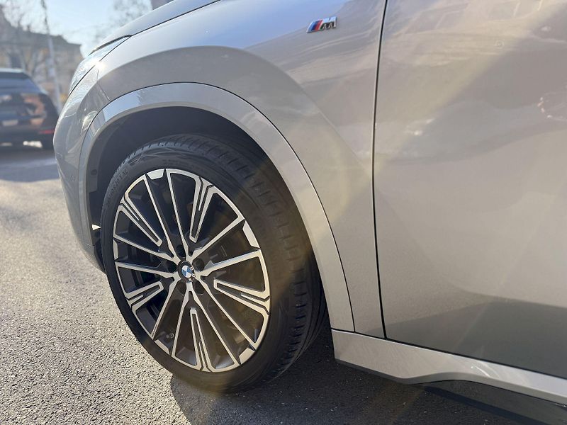 BMW X1 xDrive23d M-Sport LED Garance - fotka 46 z 46