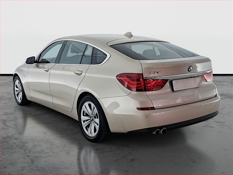 BMW Řada 5 (2010) 530d xDrive GT, 4X4, Automat - fotka 4 z 24