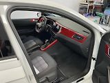 Volkswagen Polo GTI 2.0TSI DSG 152kW DPH 1.Maj - náhled 2