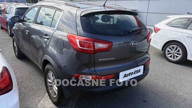 Kia Sportage (2011) 1.7 CRDi, 2.maj,ČR, AC - fotka 2 z 3
