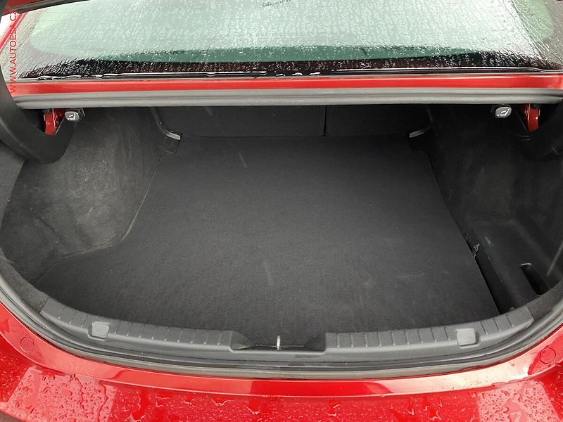 Mazda 3 (2019) 2.0 i Skyactiv, 1.maj,ČR - fotka 7 z 20