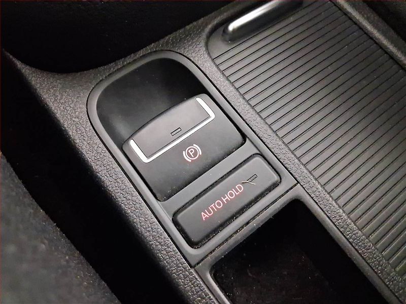 Volkswagen Tiguan (2013) 2.0 TDI, Tempomat - fotka 21 z 22