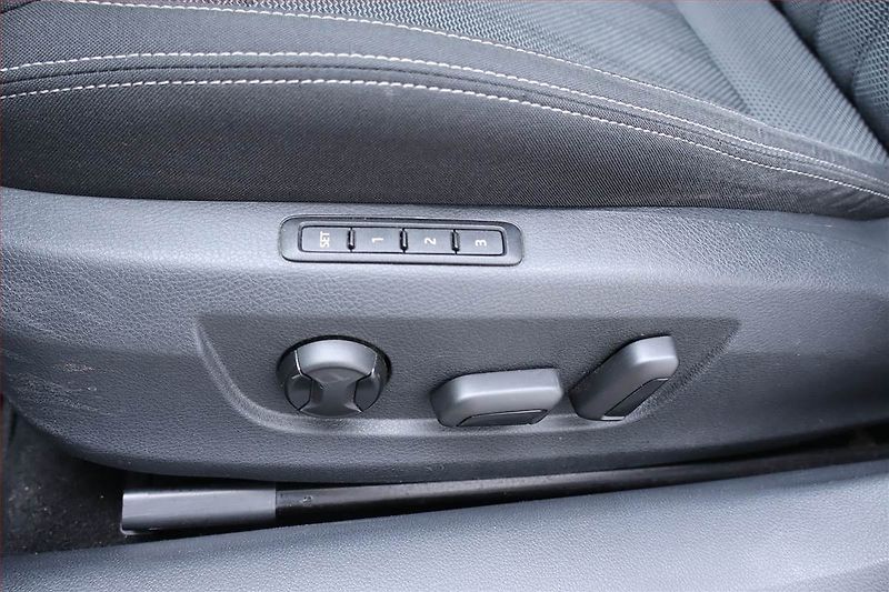 Škoda Superb (2019) Style 2.0 TDI, Automat - fotka 31 z 32