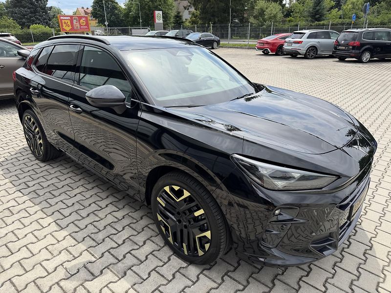 Cupra Terramar (2026) 2.0TSI 150kW 4WD TRIBE TZ R20! - fotka 12 z 45