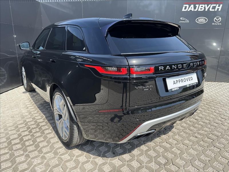 Land Rover Range Rover Velar 3,0 D300 R-DYNAMIC S AWD DPH - fotka 6 z 37