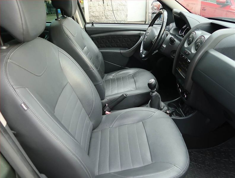 Dacia Duster (2014) 1.2 TCe, Navi, Tempomat - fotka 9 z 15