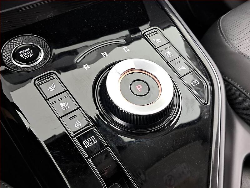 Kia Niro (2023) Premium Hybrid - fotka 13 z 23