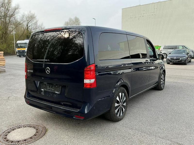 Mercedes-Benz EQV (2021) EQV 300 Long - fotka 7 z 17