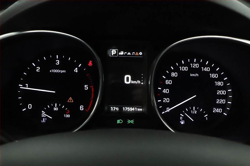 Hyundai Santa Fe (2016) 2.2 CRDi Blue, 4X4, Automat - fotka 8 z 20