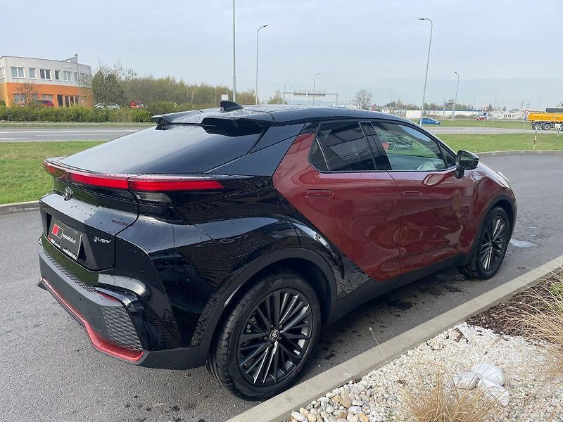 Toyota C-HR 2.0 Hybrid automat Tokio Editi - fotka 6 z 33