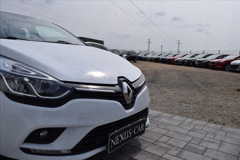 Renault Clio 1,2 i 54KW KLIMA ALU - fotka 13 z 47