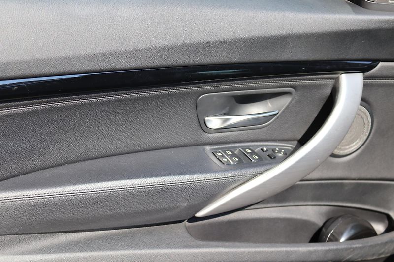 BMW Řada 3 330D GT XDRIVE M-PAKET 190kW - fotka 19 z 50