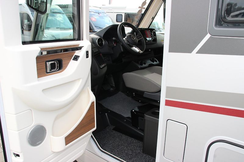 Carthago (2025) CHIC c-line I 4.9LE model 26 - fotka 24 z 74