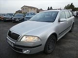 Škoda Octavia 1,6 FSi 85kW závěs, 2x kola - náhled 2