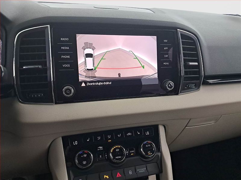 Škoda Karoq (2019) Style 1.5 TSI - fotka 17 z 17