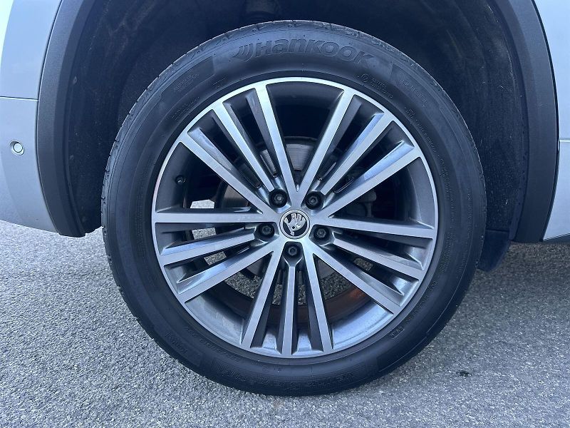 Škoda Kodiaq (2022) 2.0 TDI 4x4 DSG L&K - fotka 36 z 40