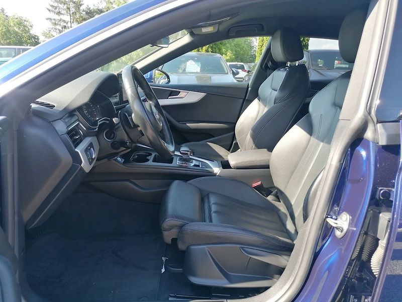 Audi A5 (2021) Sportback 2.0 35TDi S-Tronic - fotka 9 z 28