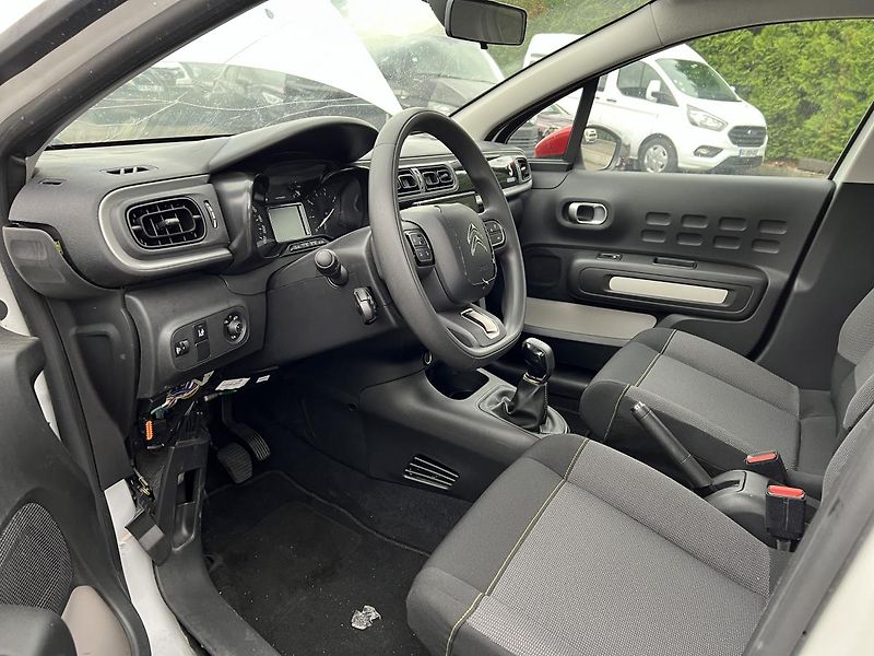 Citroën C3 1.2 VTI 61 kW - fotka 9 z 20