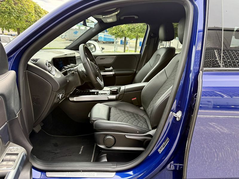 Mercedes-Benz GLB (2020) 200 - fotka 24 z 43