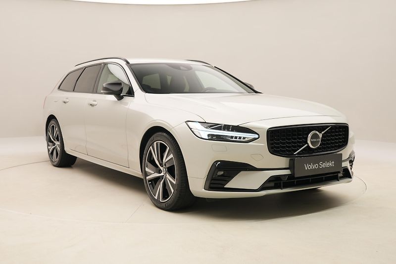 Volvo V90 B5 AWD R-DESIGN AUT CZ - fotka 15 z 53
