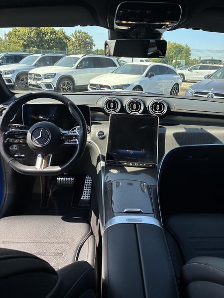 Mercedes-Benz GLC (2024) 220d 4MATIC - fotka 12 z 15