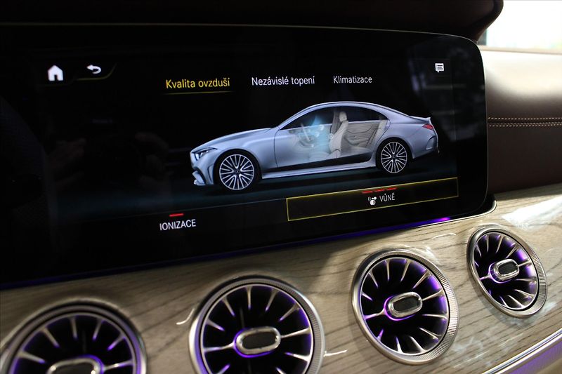 Mercedes-Benz CLS 53 AMG 4MATIC+ AMGDriver/DIS+/ - fotka 27 z 37