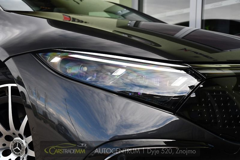 Mercedes-Benz EQS 580 4M HYPERSCREEN K360° 1M - fotka 58 z 59
