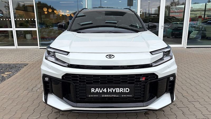 Toyota RAV4 4x4 PHEV GR Sport - fotka 2 z 23