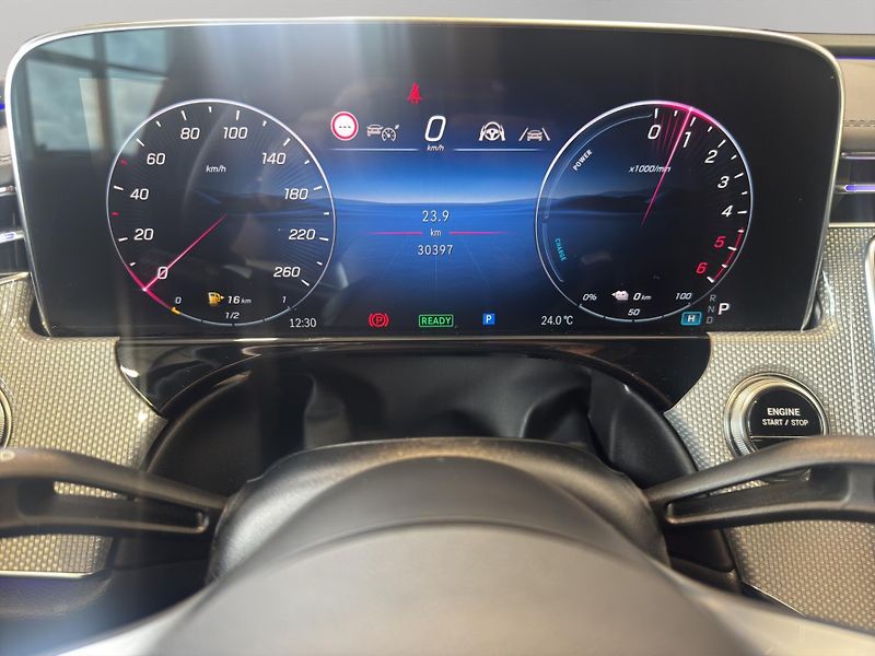 Mercedes-Benz Třídy E (2025) E 300 de 4MATIC - fotka 12 z 23