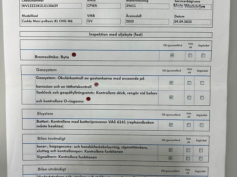 Volkswagen Caddy (2020) 1.4TGI CNG Maxi | Záruka - fotka 42 z 53