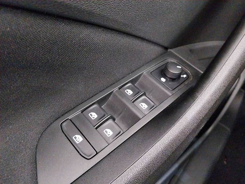 Škoda Scala (2020) 1.0 TSI, ČR,1.maj, Serv.kniha - fotka 17 z 20