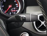 Mercedes-Benz GLA (2018) 180 d, Automat, Serv.kniha - náhled 11