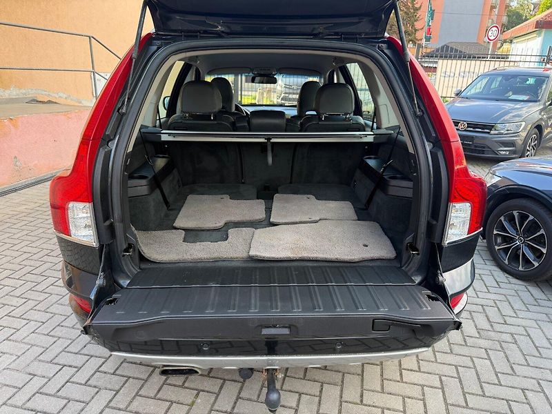 Volvo XC90 (2013) D5 2.4d 4x4 - Nová cena !! - fotka 8 z 23