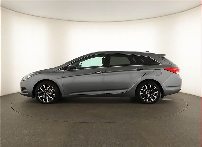 Hyundai i40 (2017) 1.7 CRDi, Serv.kniha, Navi - fotka 3 z 16