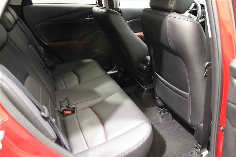 Mazda CX-3 2,0 i AWD 4X4 LED. Soul red - fotka 12 z 32