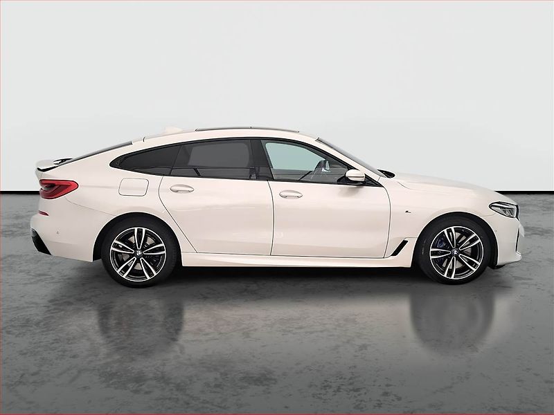 BMW Řada 6 (2021) 630d xDrive GT - fotka 6 z 27