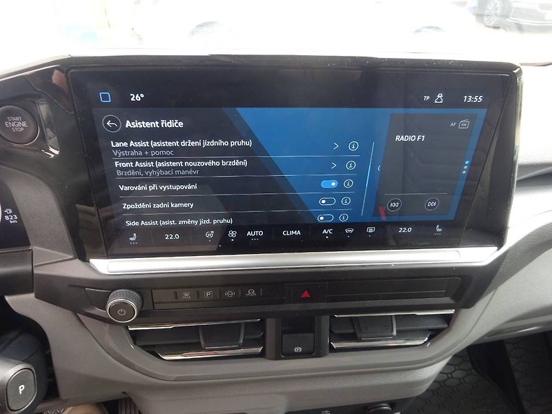 Volkswagen Caravelle (2025) Style 2,0TDI 4 Motion 8.AUT DR - fotka 12 z 31