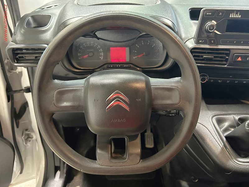 Citroën Berlingo (2019) 1.5HDi, 1.maj,ČR, AC - fotka 9 z 12