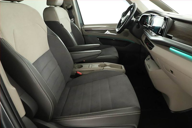 Volkswagen Multivan (2023) 2.0 TDI - fotka 20 z 23