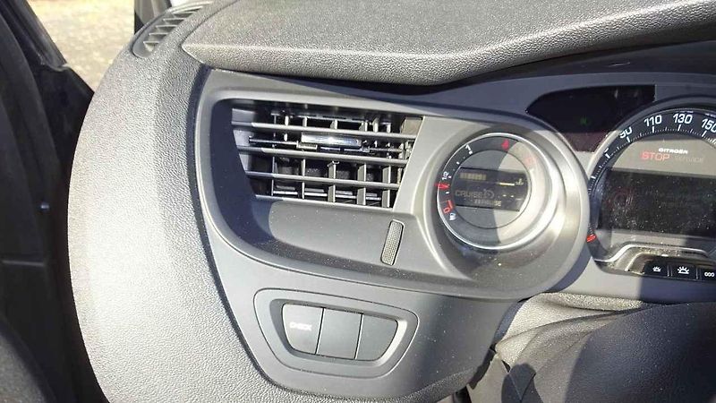 Vozy Citroen v našich končinách nejsou příliš okoukané. Jsou vlastně i volbou pro ty, kteří se chtějí odlišit od většiny.